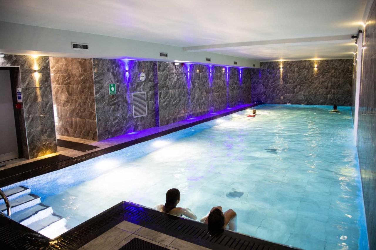 Biskey Howe Central - Free Off-Site Health Club Access With Pool, Sauna, Steam Room & Gym Bowness-on-Windermere Exterior foto